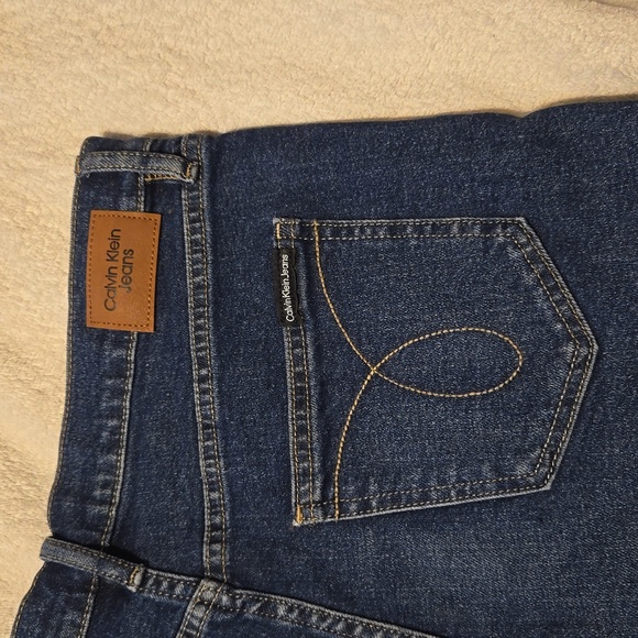 Calvin Klein Jean Shorts - Picture 6 of 6